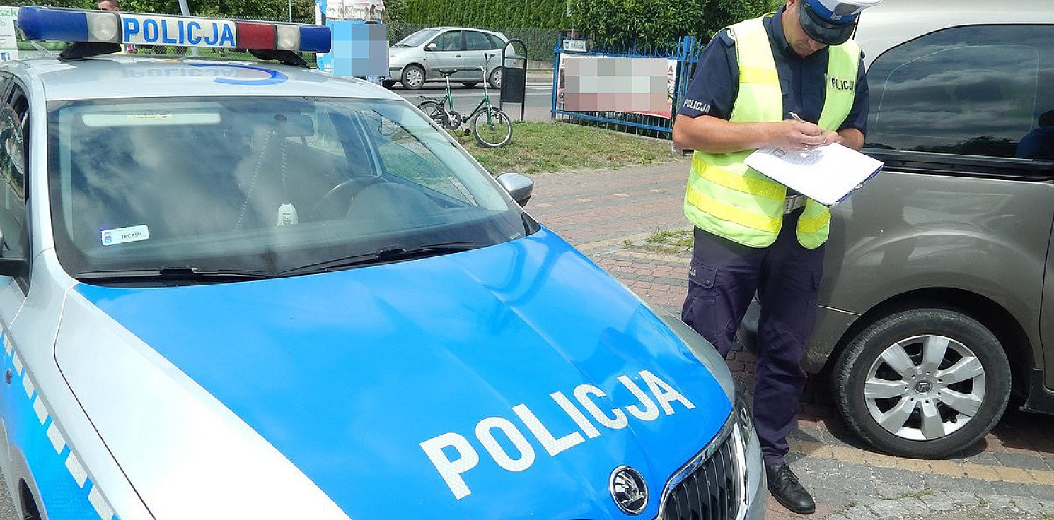 Radziejów - Pijany 44-latek wjechał wprost pod radiowóz