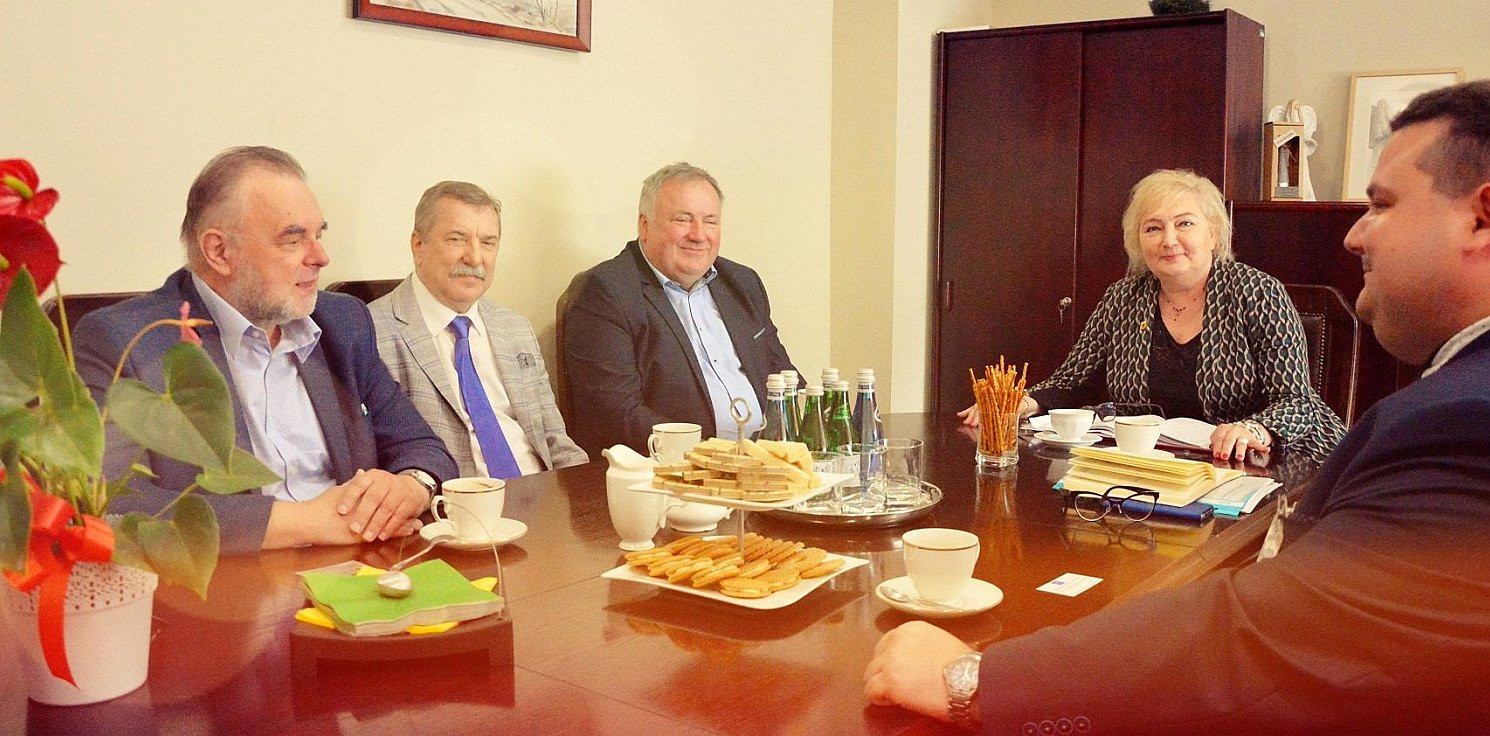 Inowrocław - Planują utworzyć studia pielęgniarskie