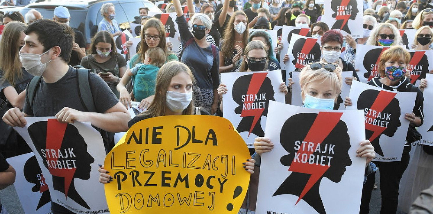 Kraj - Ulicami Warszawy przeszedł marsz: "Nie dla legalizacji przemocy domowej"