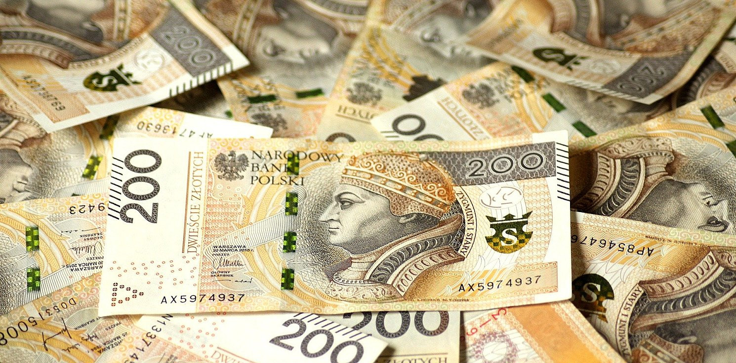Kraj - Ponad miliard złotych więcej na pożyczki płynnościowe