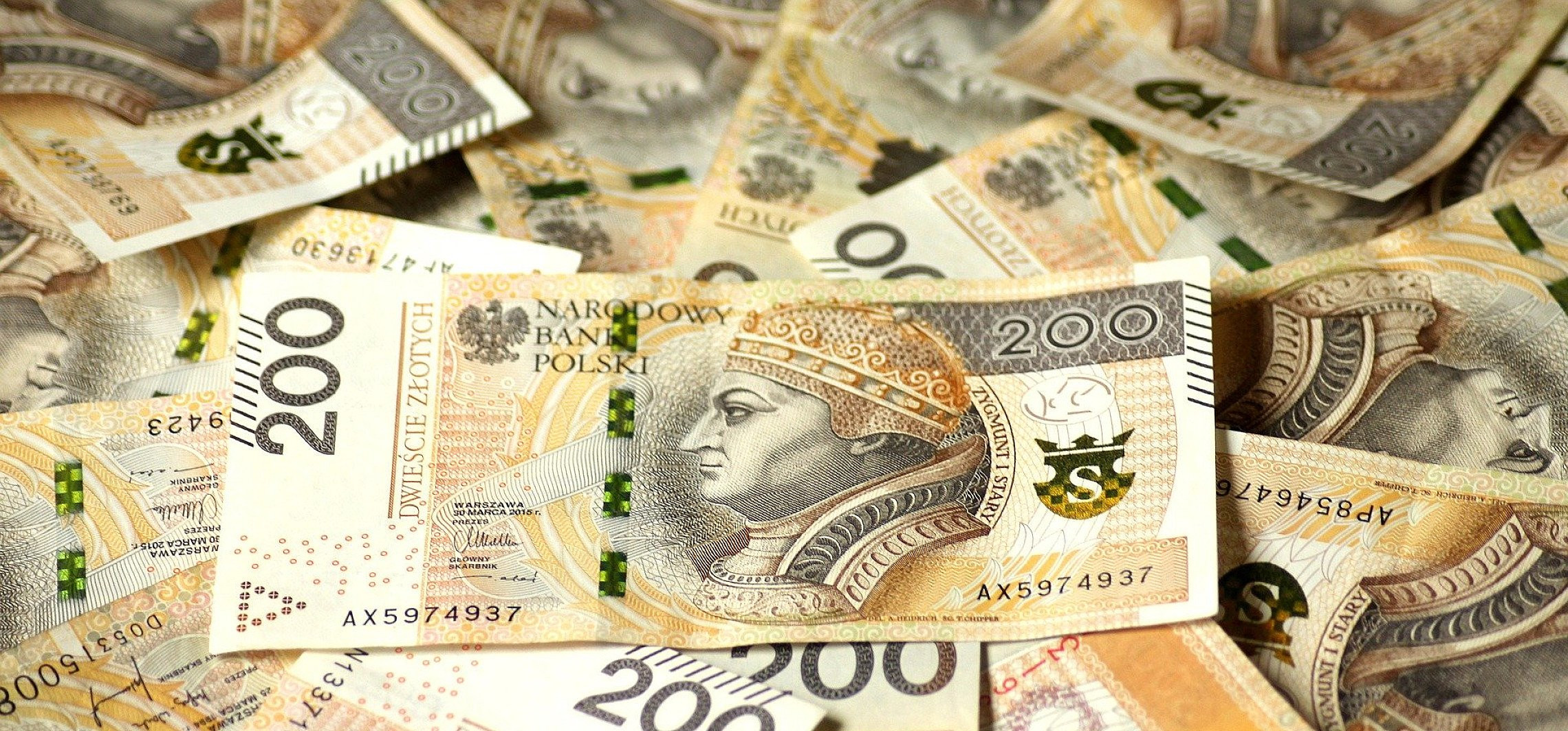Kraj - Ponad miliard złotych więcej na pożyczki płynnościowe