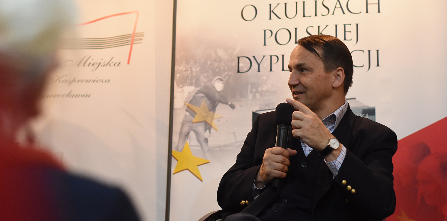 Inowrocław - Sikorski w Inowrocławiu. "Uważam się za militarystę"