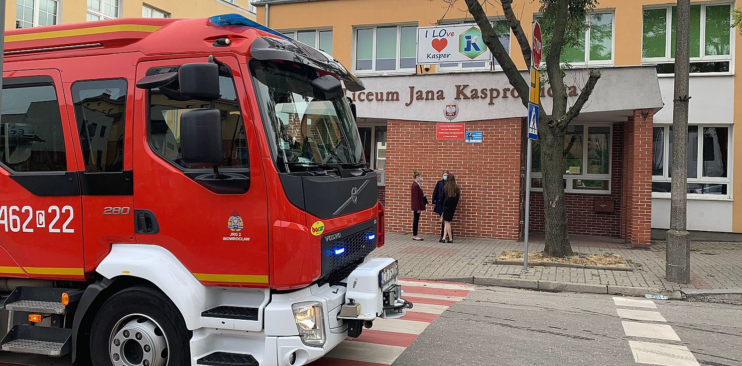 Inowrocław - Alarm bombowy w inowrocławskim liceum