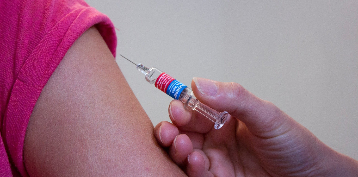 Kraj - Minister zdrowia: realnie szczepionka na koronawirusa będzie dostępna wiosną