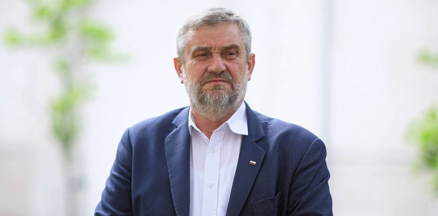 Kraj - 14 posłów PiS zawieszonych w prawach członków partii, w tym Jan Krzysztof Ardanowski