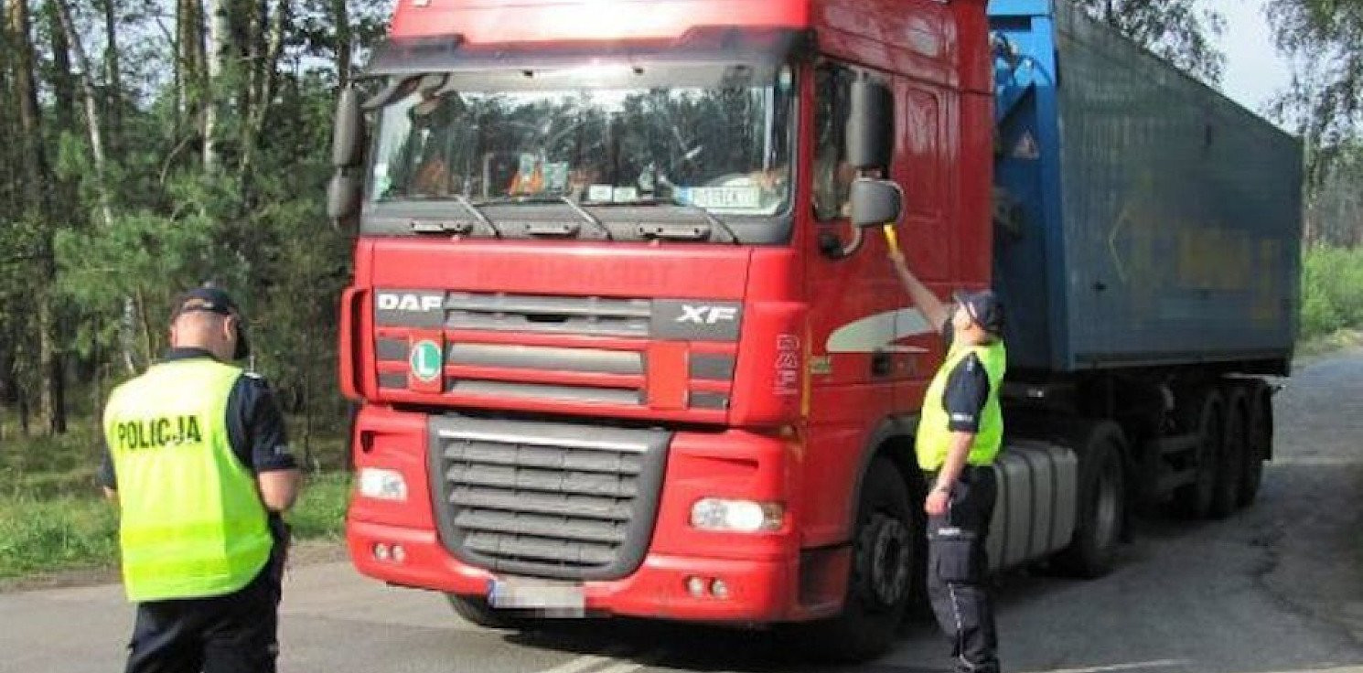 Bydgoszcz - Pijany kierował 40-tonową ciężarówką
