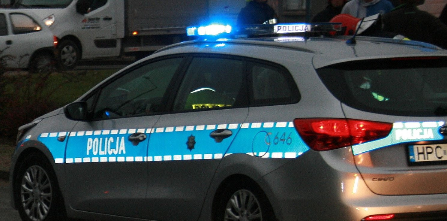 Kujawsko-Pomorskie - Potrącił policjantkę i uciekł. Sam zgłosił się na komendę