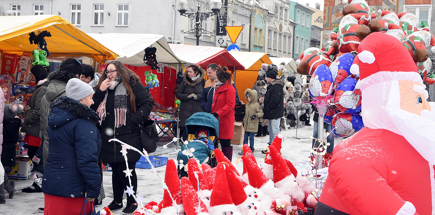 Inowrocław - Ruszył świąteczny kiermasz