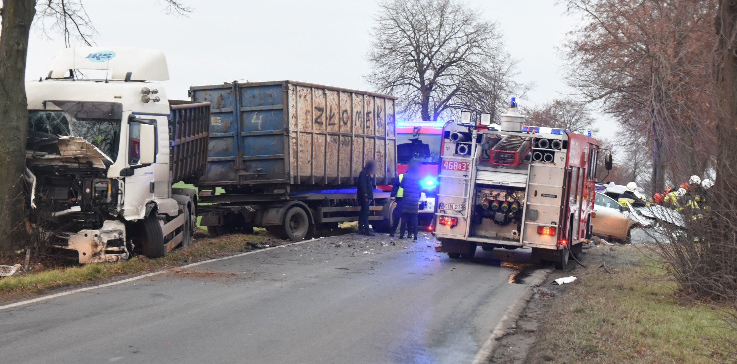 Dąbrowa Biskupia - Po wypadku w Stanominie 27-latek trafił do szpitala