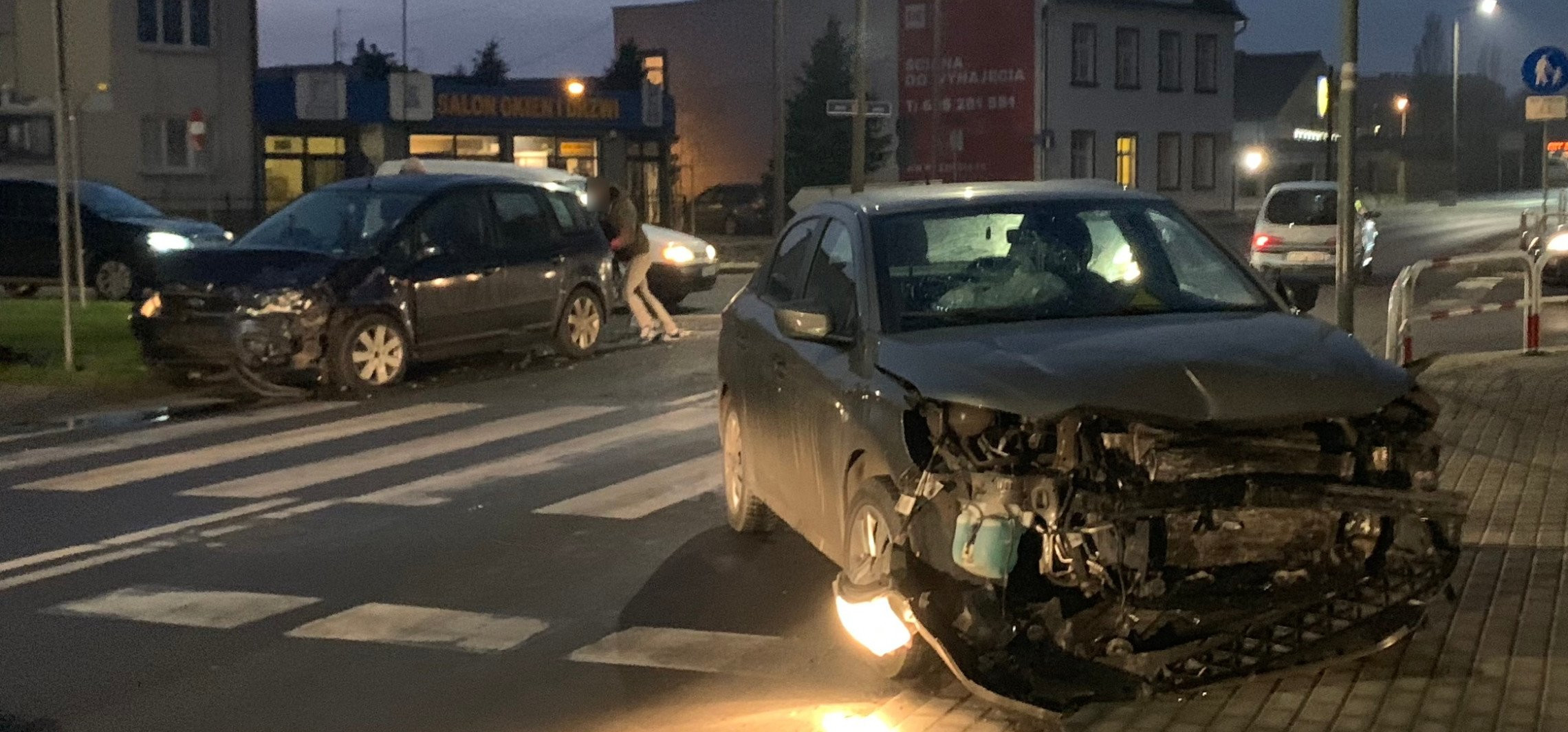 Inowrocław - Dwa auta zderzyły się na Jacewskiej
