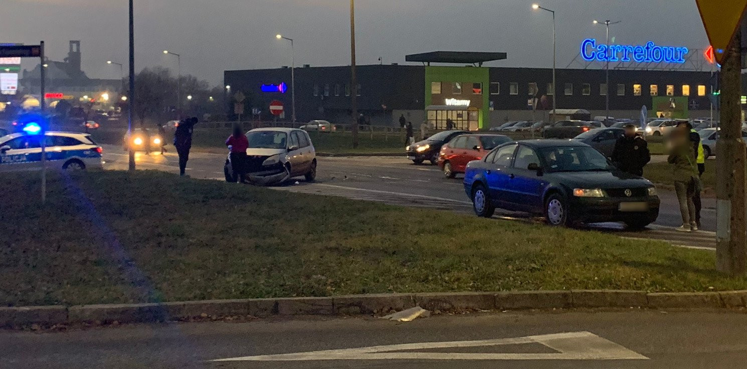 Inowrocław - Kraksa na Rąbinie. Zderzyły się dwa samochody