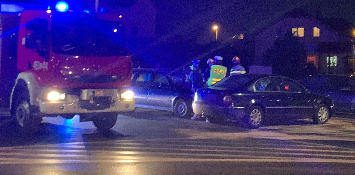 Inowrocław - Kolizja dwóch osobówek na Rąbinie