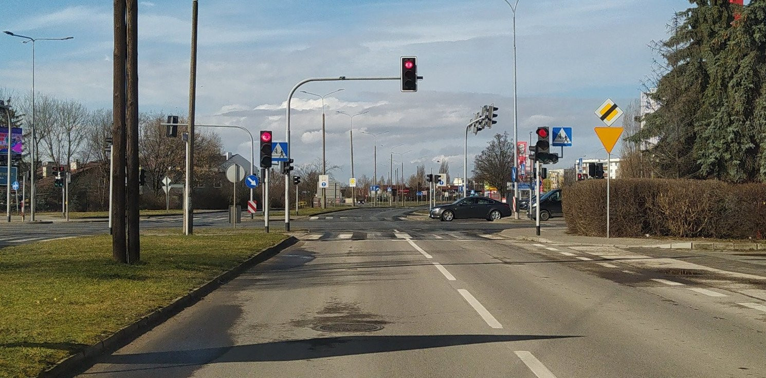 Inowrocław - Kobieta potrącona na przejściu. Policja szuka świadków