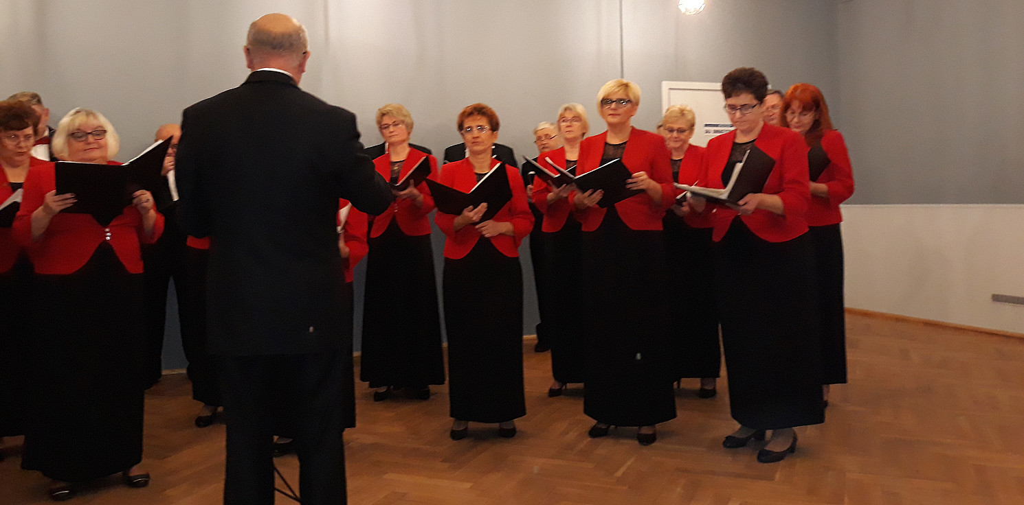 Inowrocław - Świąteczny występ chóru Halka