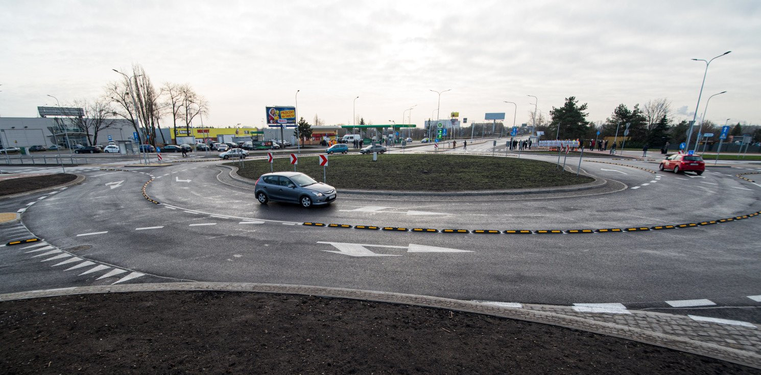 Inowrocław - To koniec objazdów. Rondo turbinowe otwarte