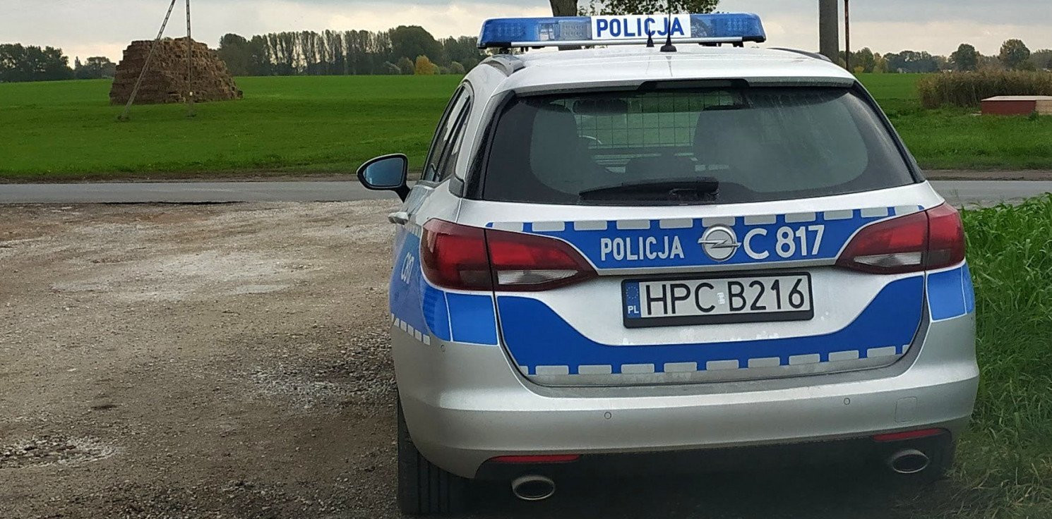 Pakość - Policjant po służbie ścigał pijanego sprawcę kolizji