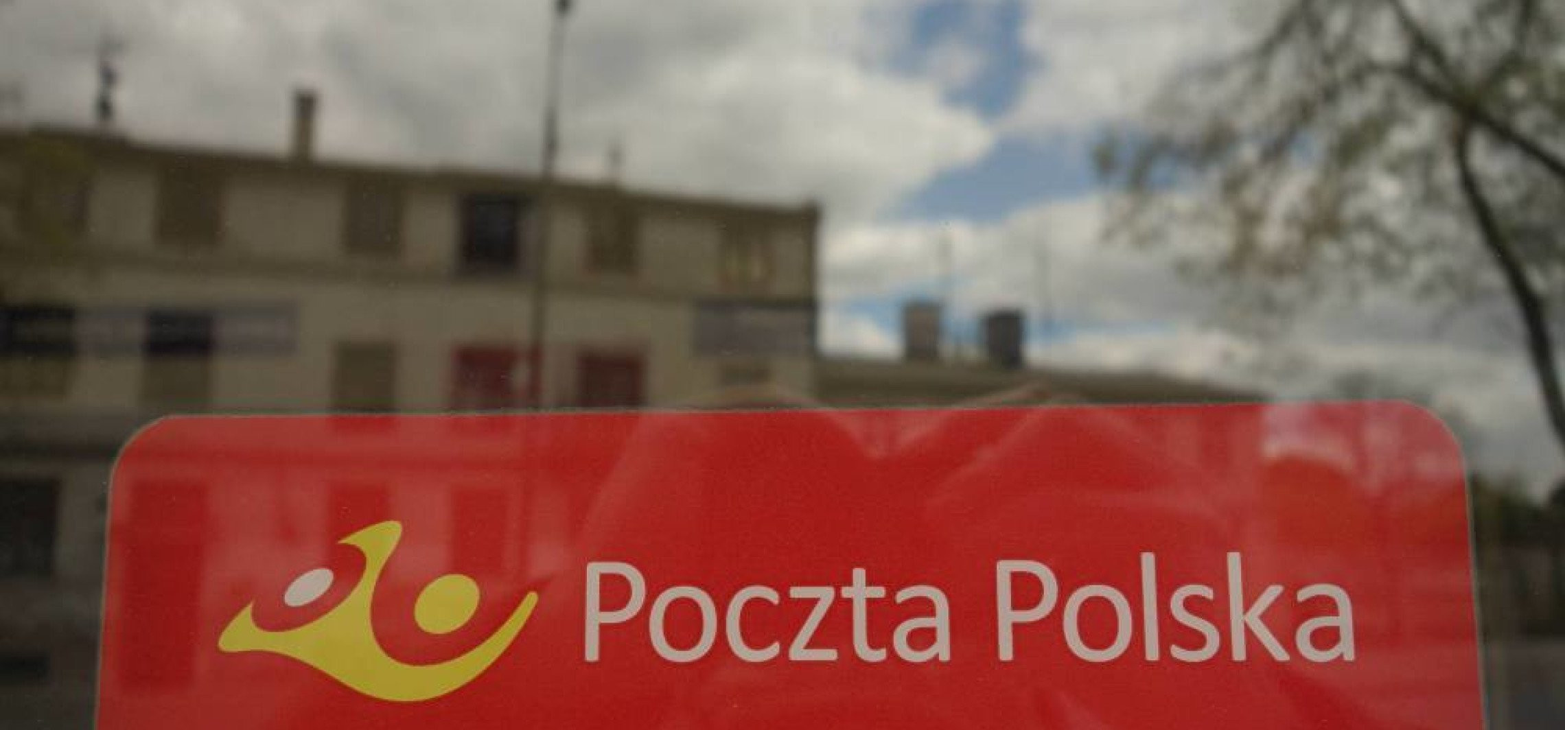 Kraj - Poczta Polska: od 1 maja listy polecone z kodem paskowym zamiast znaczka 